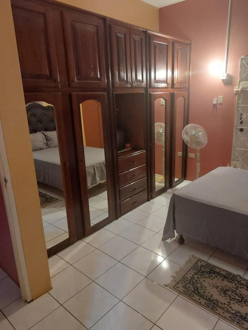 Griffiths Guest House White Hill Esterno foto